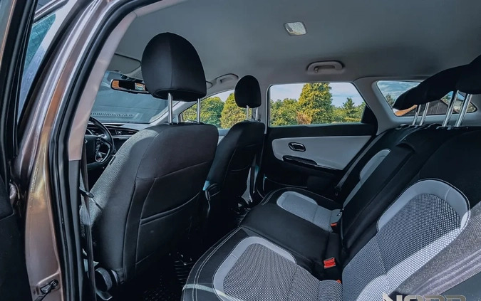Kia Ceed cena 46900 przebieg: 59247, rok produkcji 2016 z Sochaczew małe 254